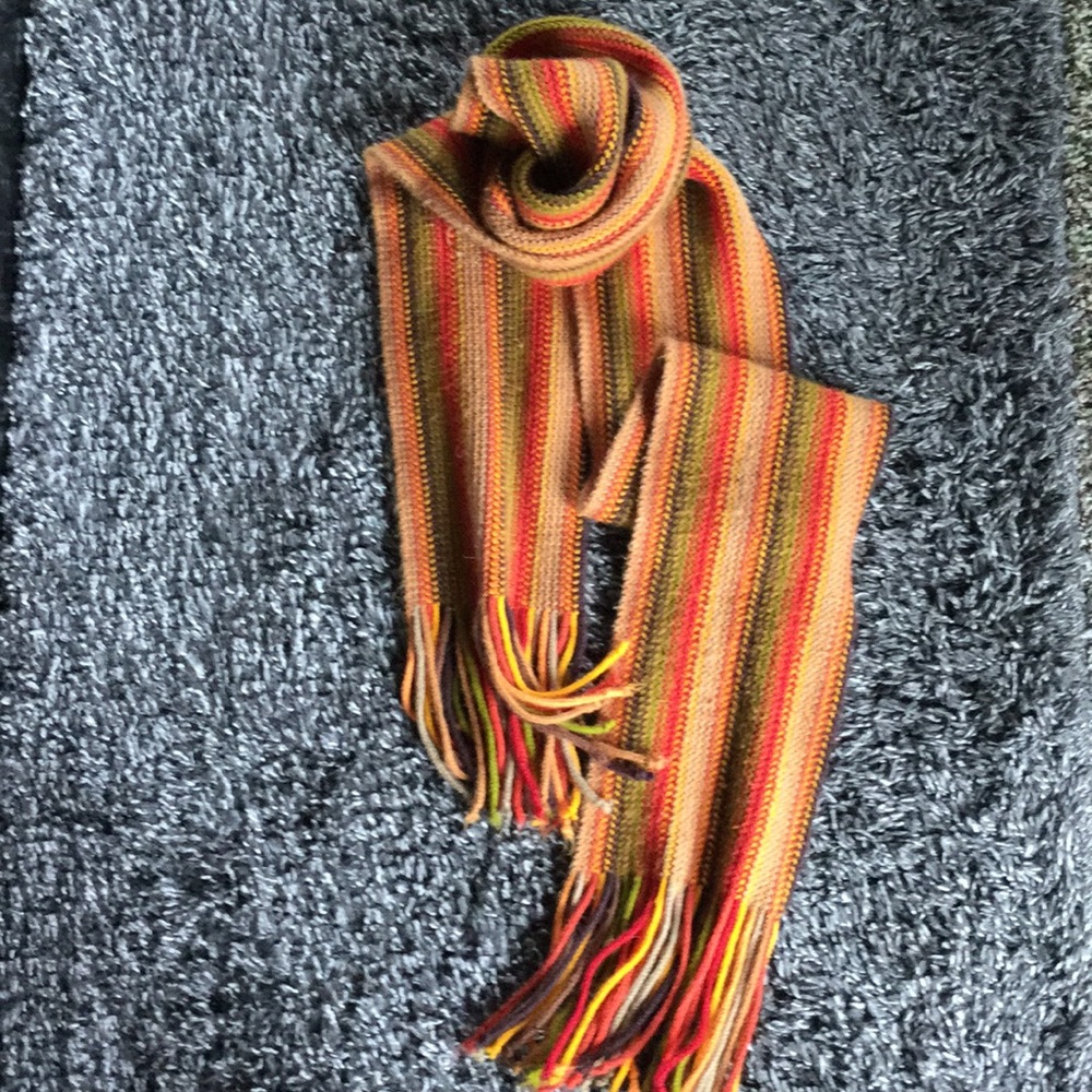 Warm long scarf in 70s colors